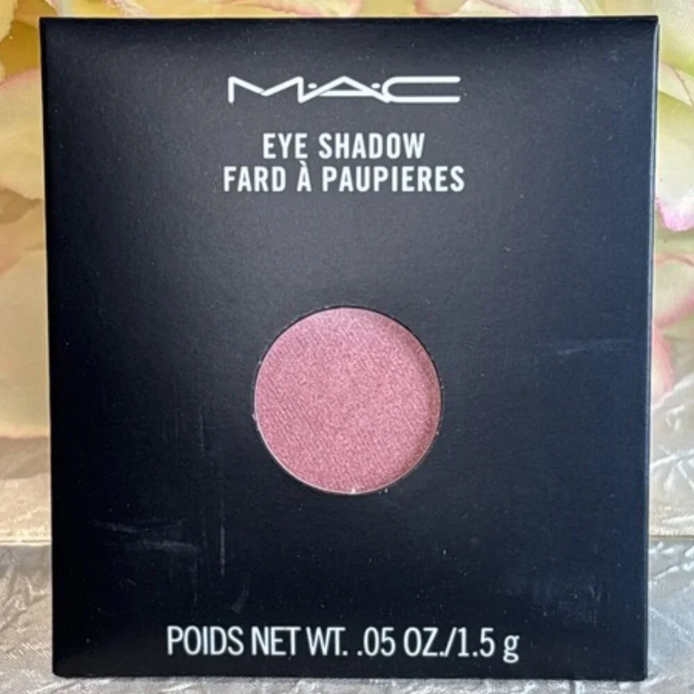 MAC IN LIVING PINK eyeshadow Refill Pan NIB girlhoodcore Coquette girl shadow